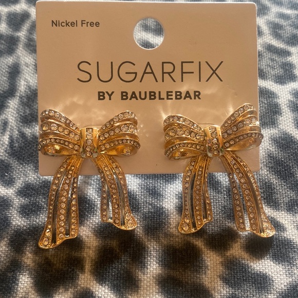 SUGARFIX BaubleBar Crystal Gold
Bow Statement Christmas Earrings Gold Red NWT - Picture 5 of 10